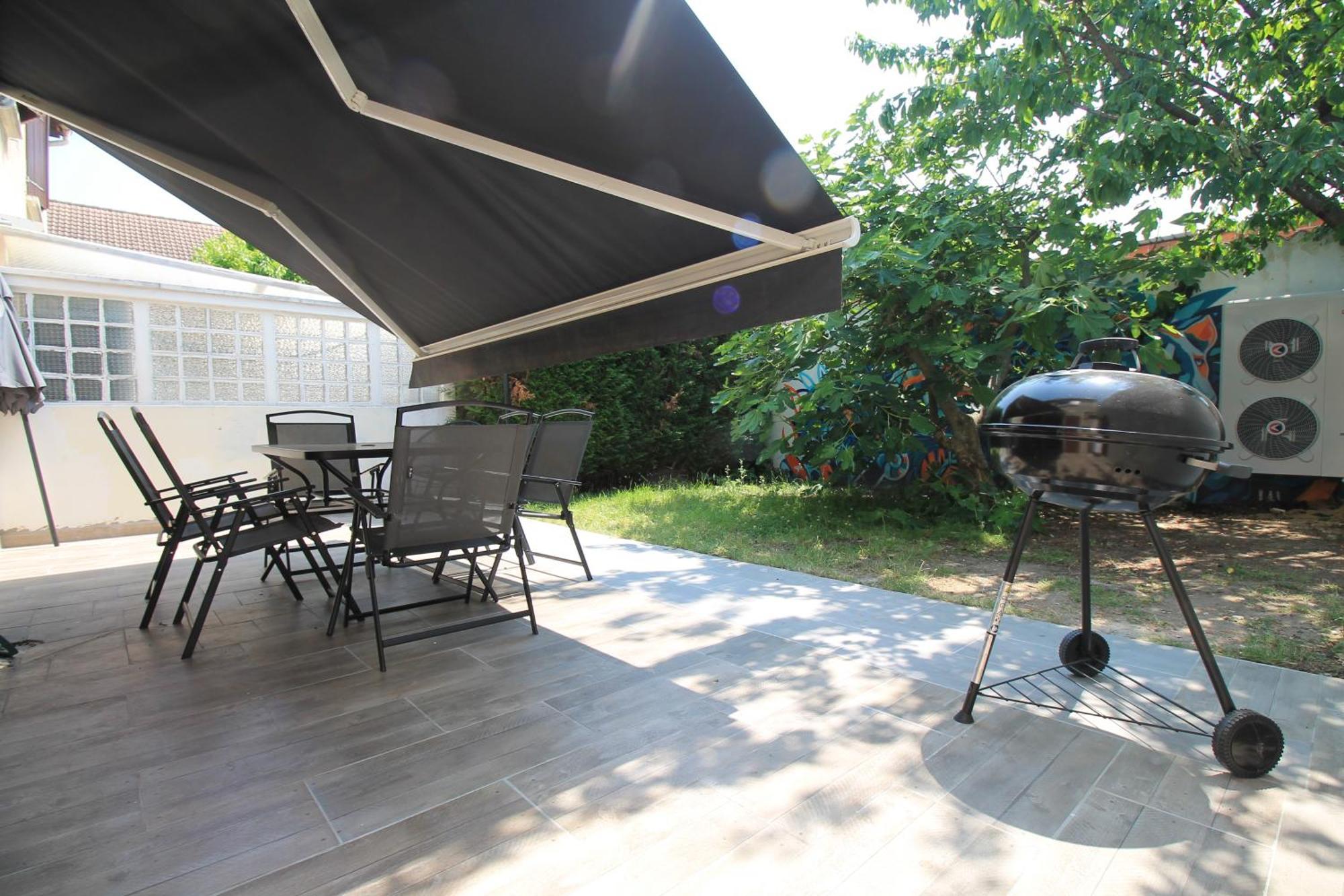 Parking Prive Gratuit - 15Mn Paris - Gare A Pied En 5Mn - Tout Equipee - Terrasse - Jardin - Stade De France - Casino D'Enghien - Hippodrome, Universite Épinay-sur-Seine Εξωτερικό φωτογραφία